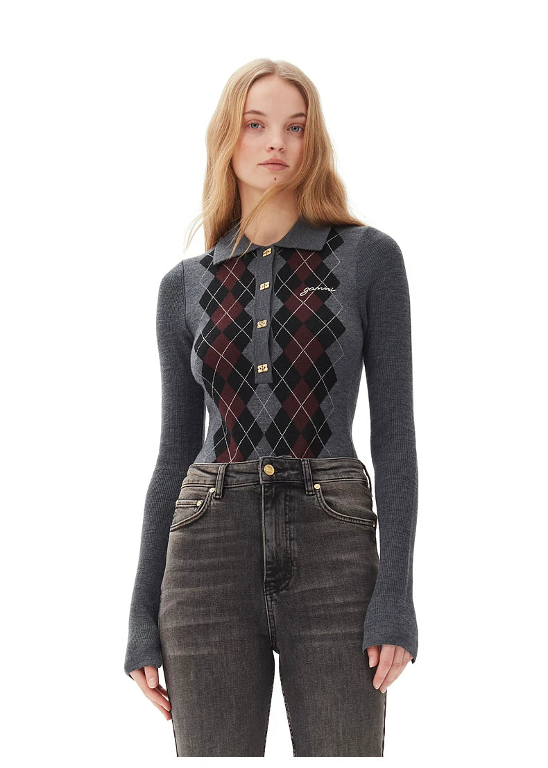 Women's long-sleeved knit top