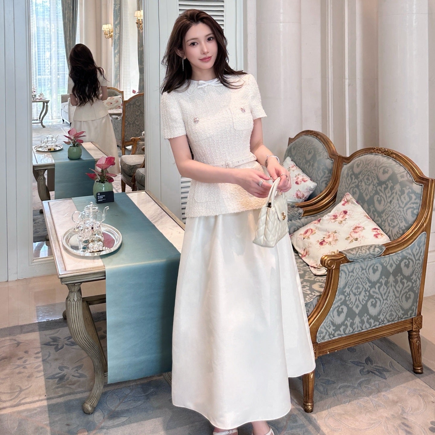 Women's beige short sleeve slim fit midi dress