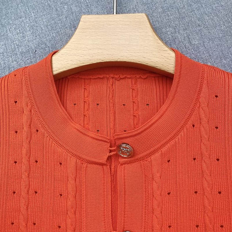Women's Red Short Sleeve Single Row Buttoned Fitted Knit Dress