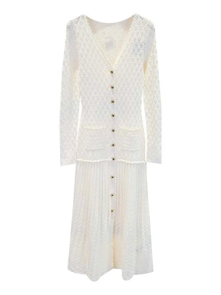 Women's white V-neck knitted dress