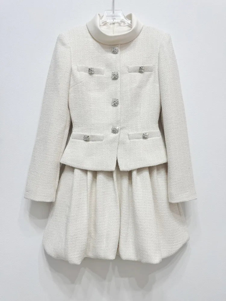 2026 Elegant Diamond Buttons Stand Collar Long Sleeved Flower Bud Short Robe Female Vintage Style