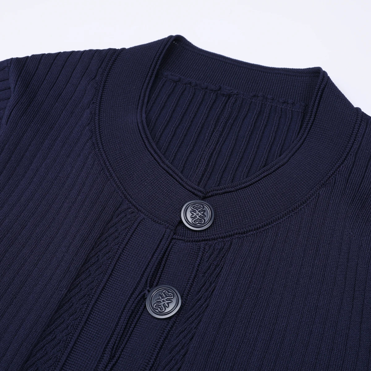 Women's black round neck short sleeved knitted dress