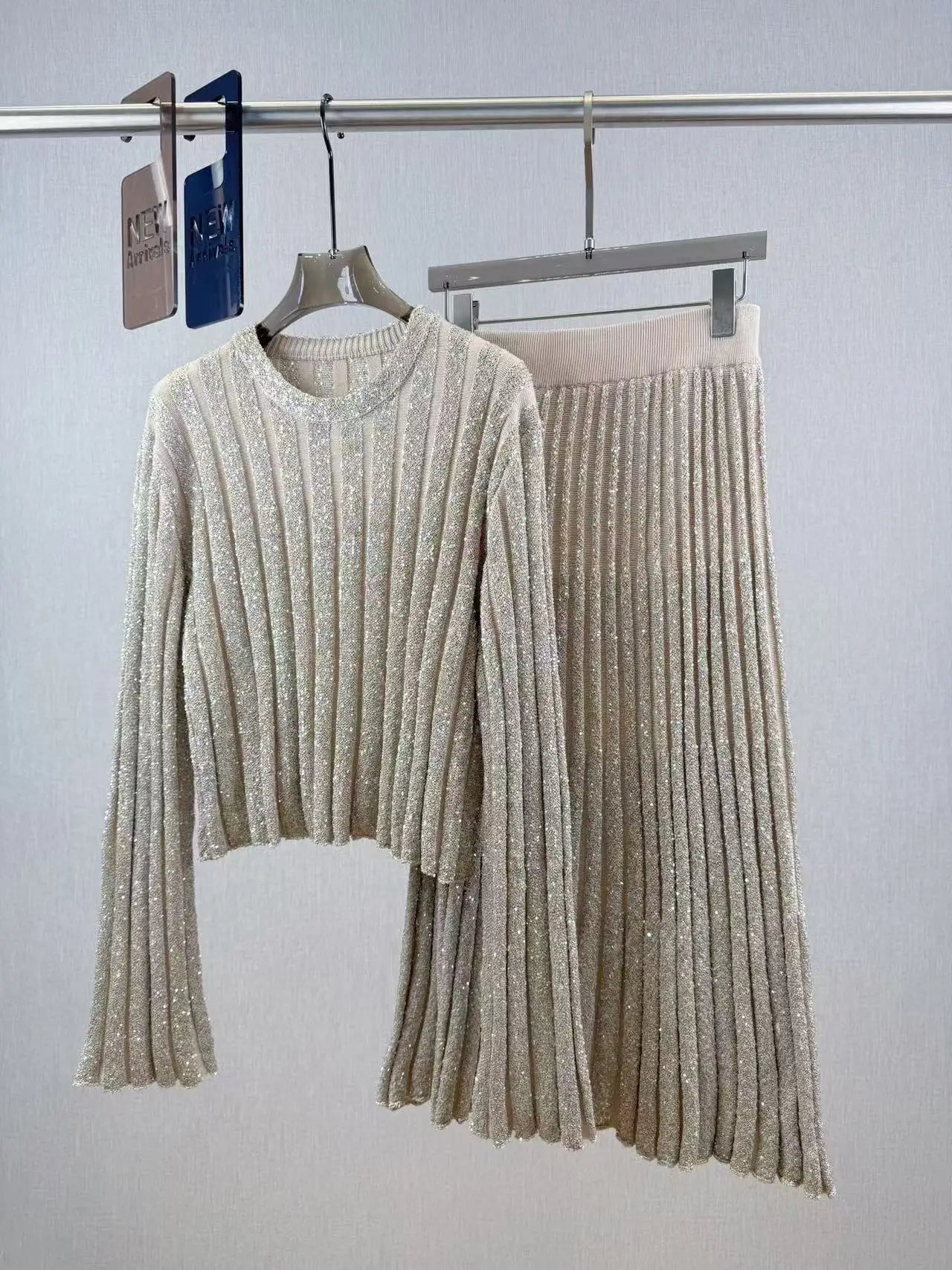 Women's elegant long sleeved two-piece set