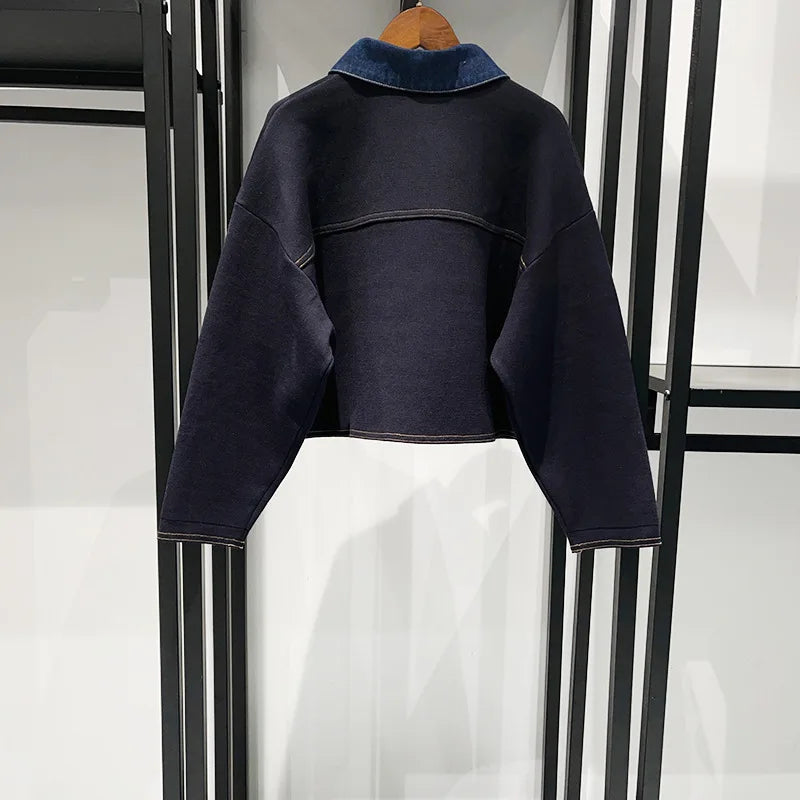 Women's blue long-sleeved denim jacket