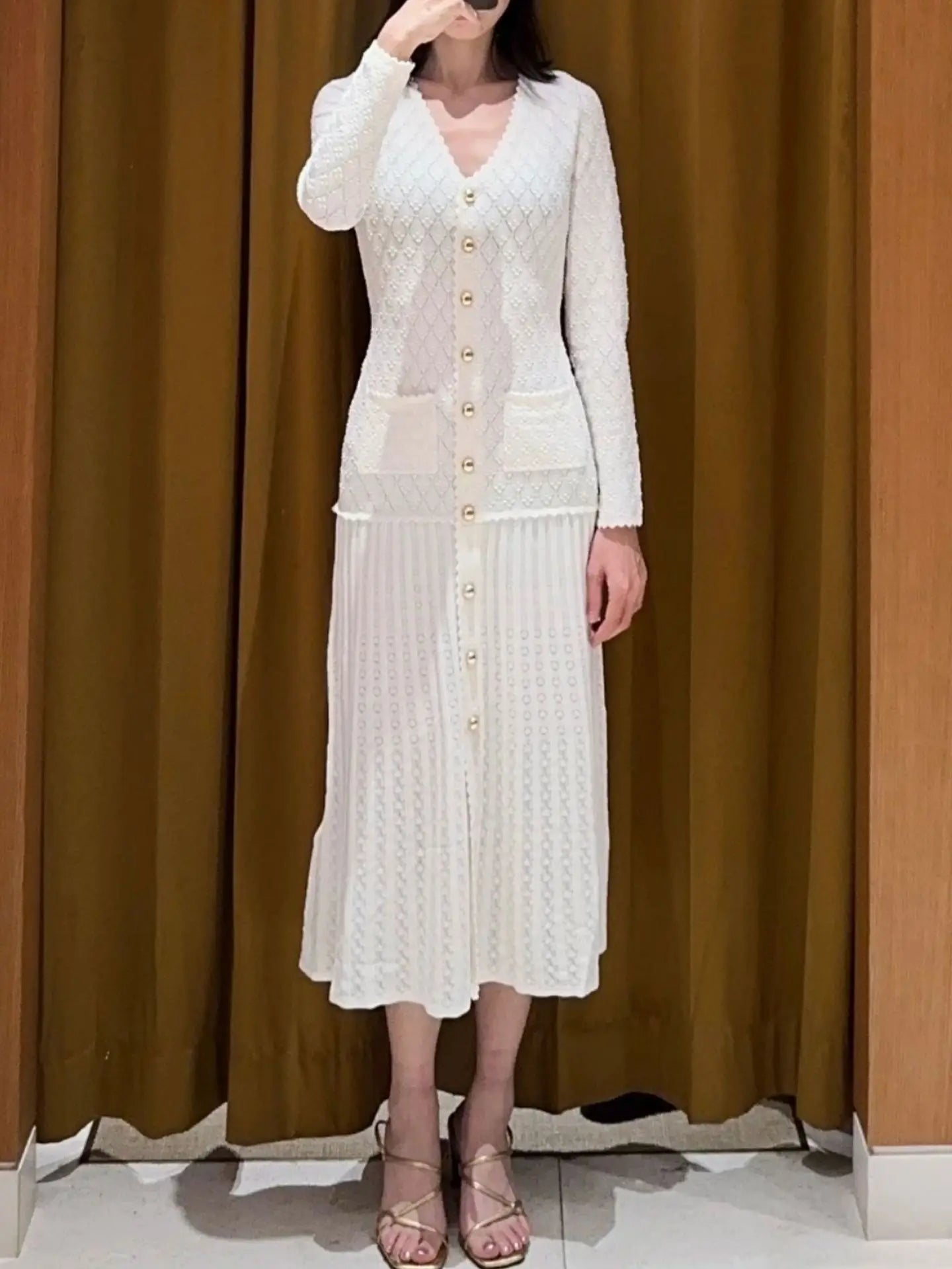 Women's white V-neck knitted dress