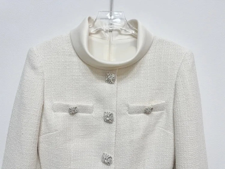 2026 Elegant Diamond Buttons Stand Collar Long Sleeved Flower Bud Short Robe Female Vintage Style