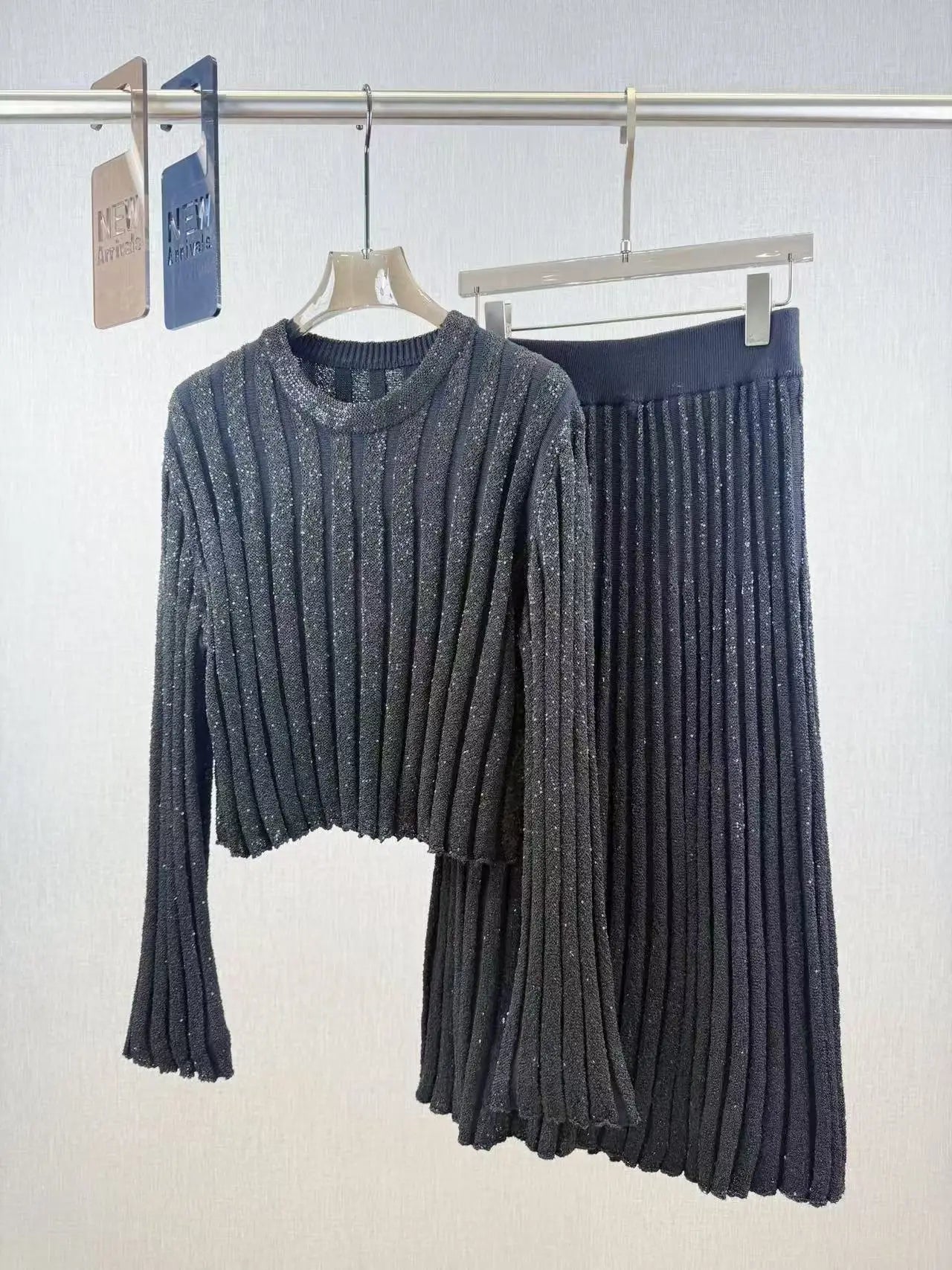 Women's elegant long sleeved two-piece set