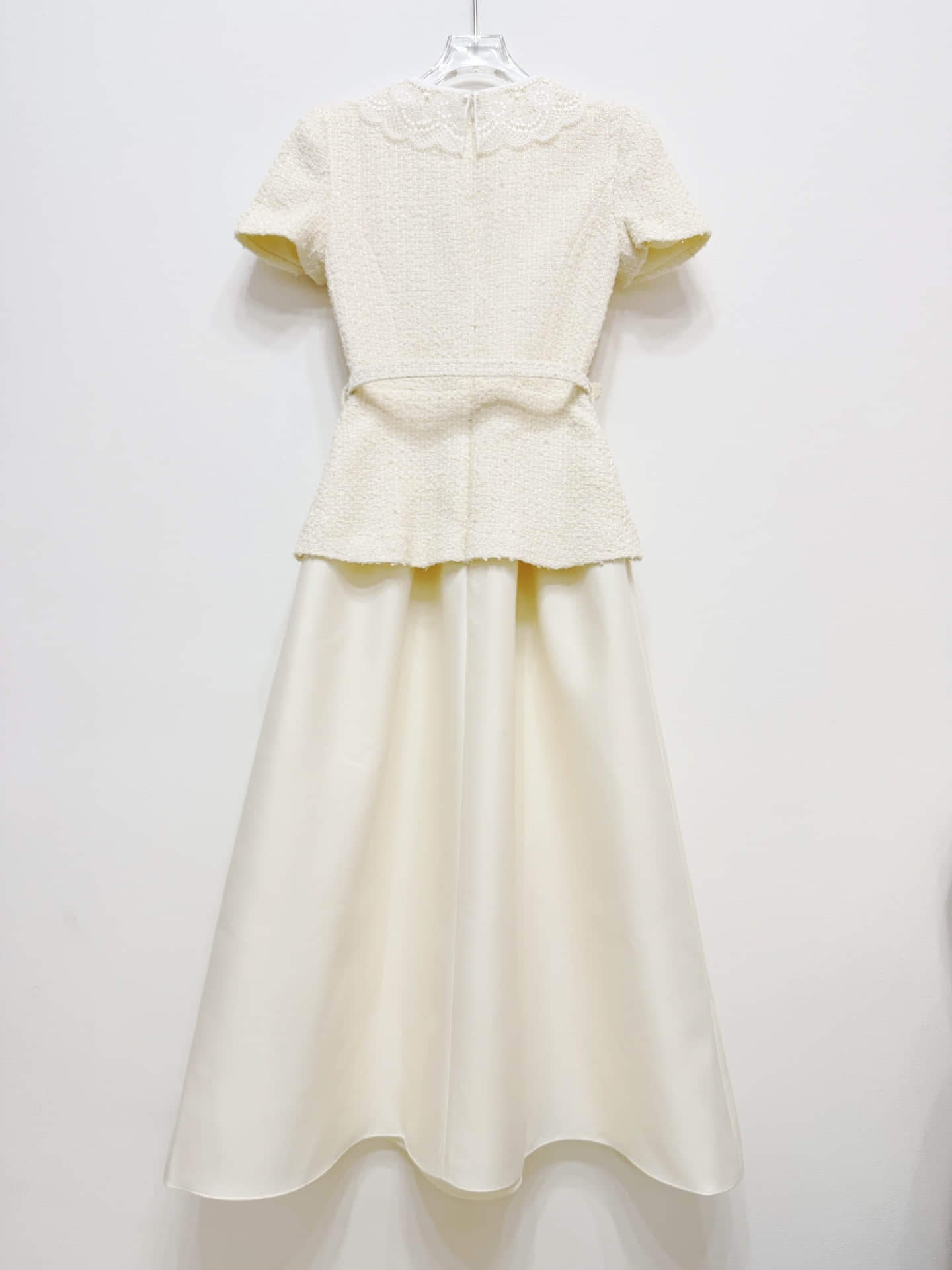 Women's beige short sleeve slim fit midi dress