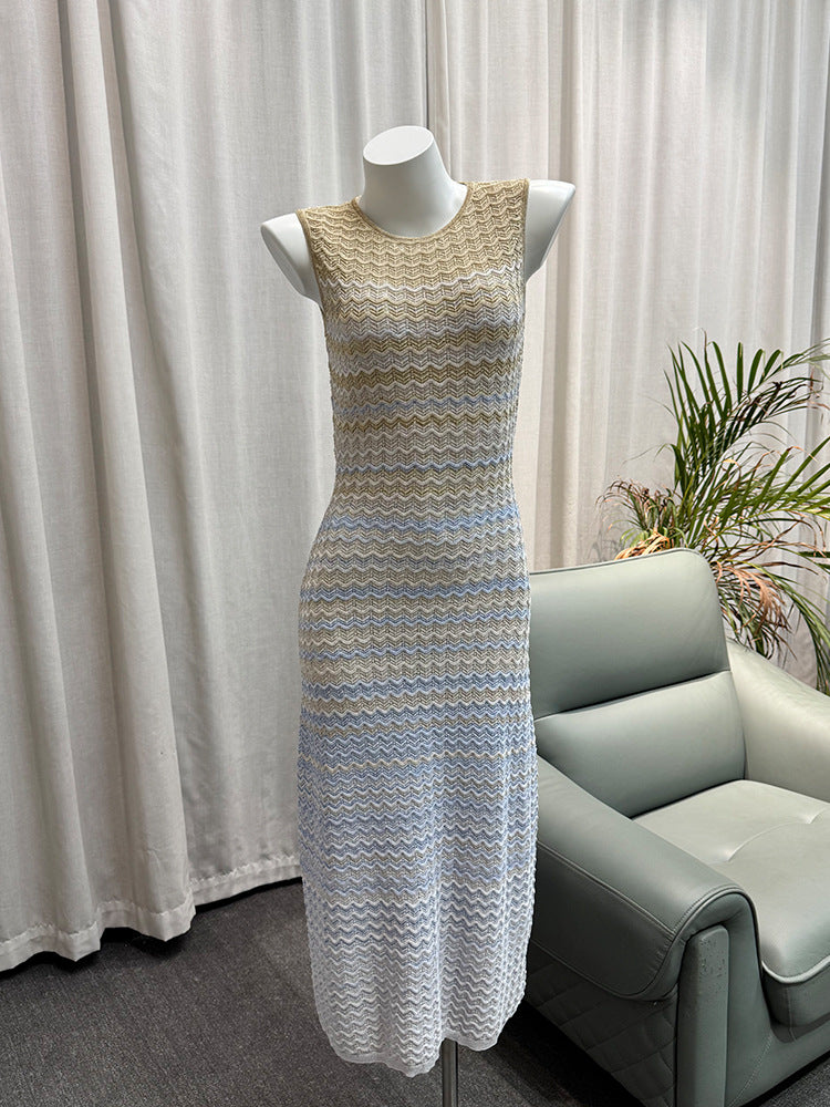 Women's two-piece suit with long-sleeved cardigan and sleeveless dress