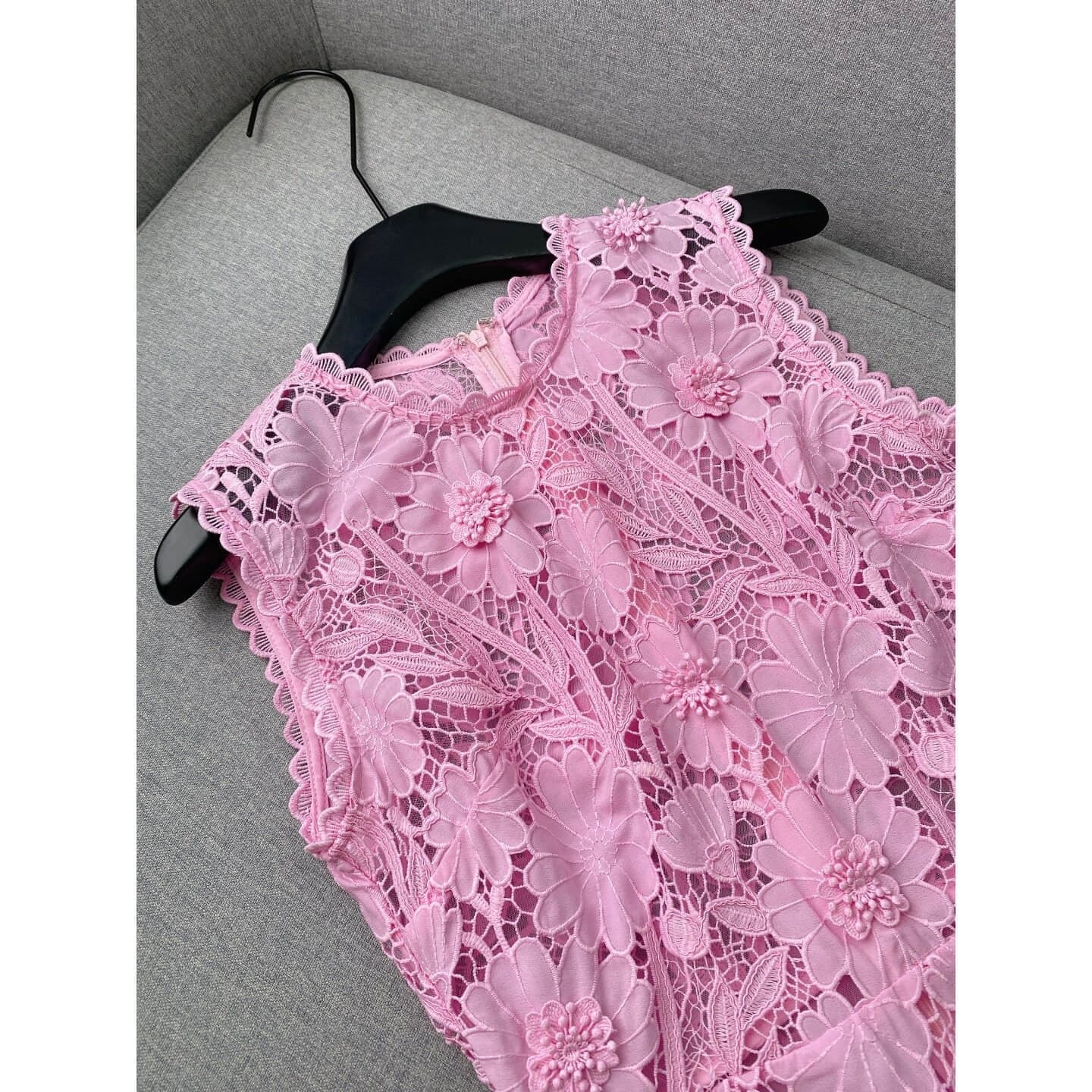 Pink lace short sleeve dress