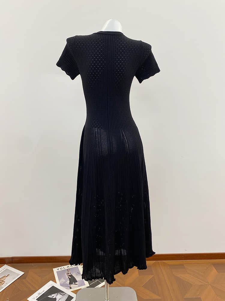 Black short sleeve knitted elegant dress