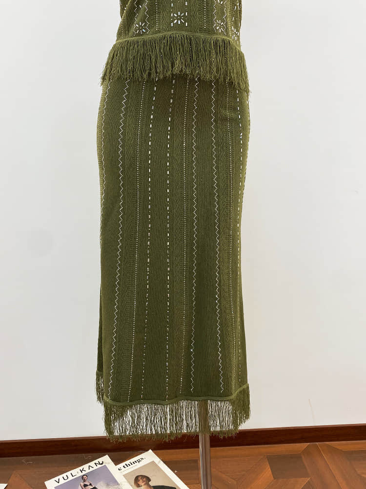 Green diamond-embellished knitted two-piece suit