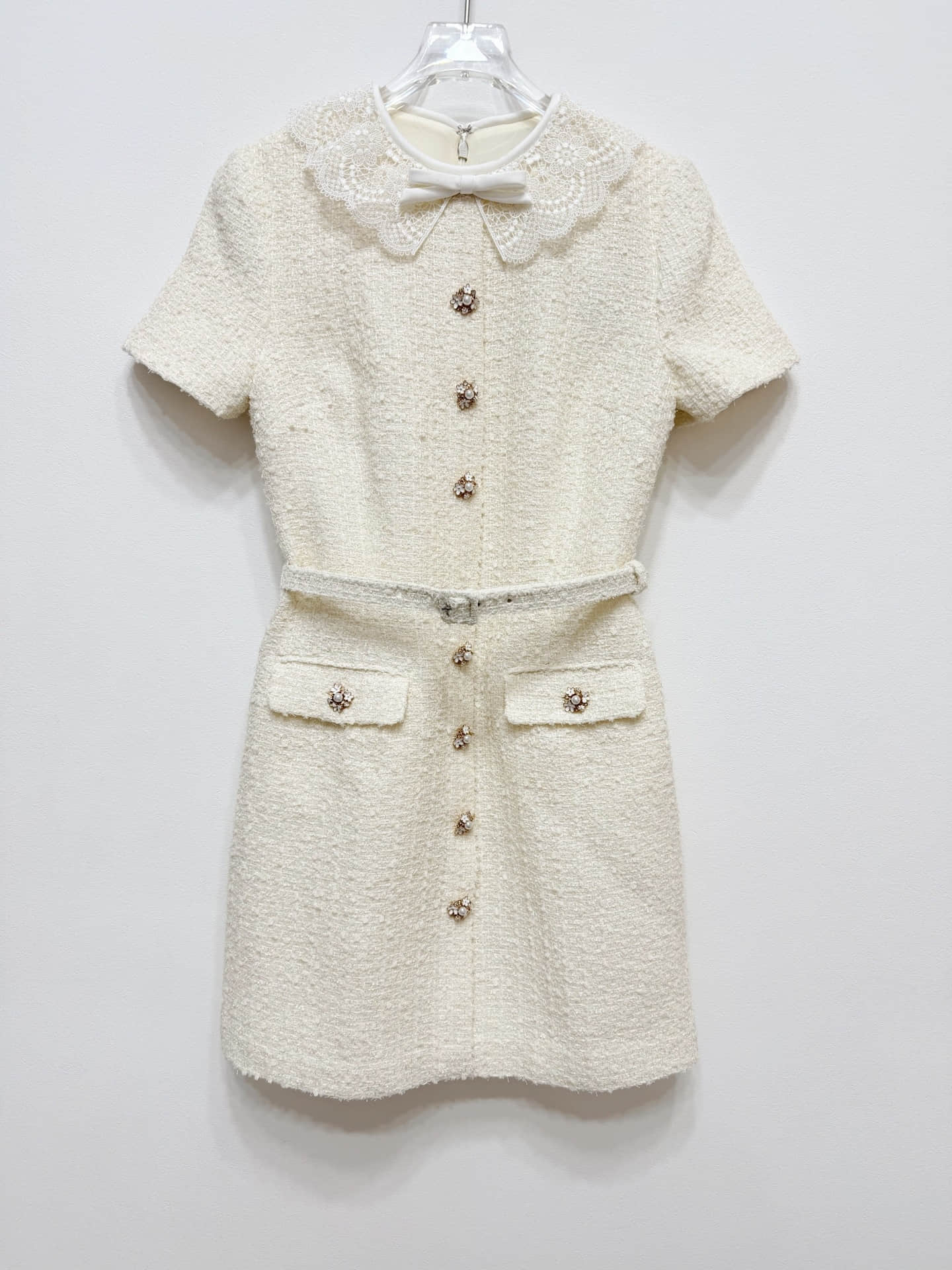 Women's beige short sleeve slim dress