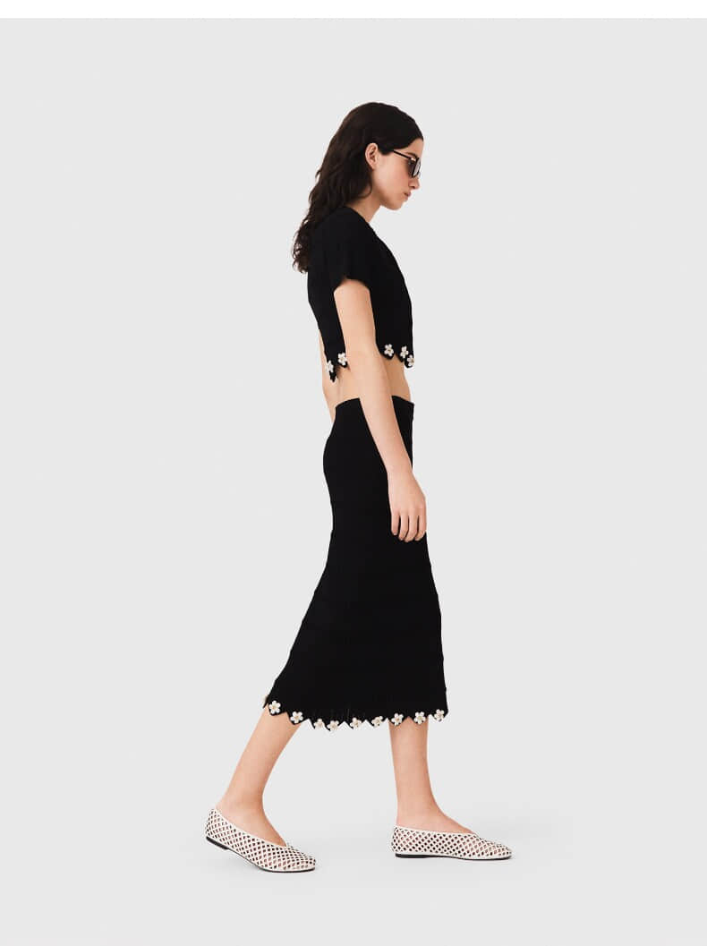 Women's black cardigan or skirt two-piece suit
